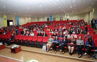 Trakya Üniversitesinde Edirne’de kadın olmak konuşuldu