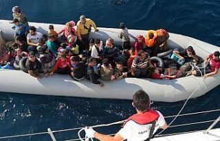 Umuda yolculuğa çıkan Suriyeli bebek, Sahil Güvenlik...