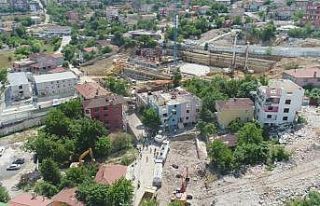Üsküdar’da riskli binaların yıkımı havadan...