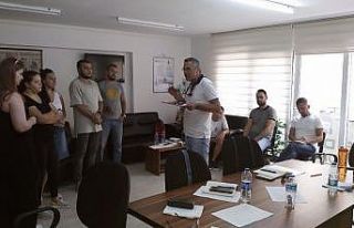 Uygulamalı girişimcilik eğitimlerinde onlarca kişi...