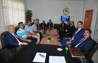 Vali Akın, Akçakent İlçesinde incelemelerde bulundu