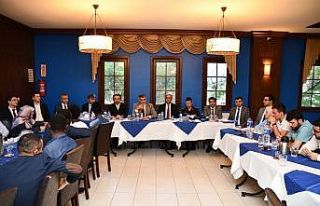 Vali Gürel, öğrenci toplulukları temsilcileri...