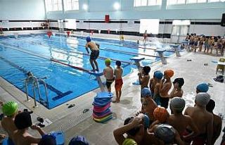 Yüzme kursları ile boğulma vakalarının önüne...