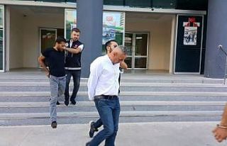 100 yıllık silahla uyuşturucu ticareti yapacaklardı