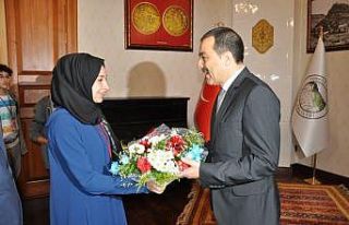 43 gönüllü “Biz Anadoluyuz” projesiyle Kars’a...