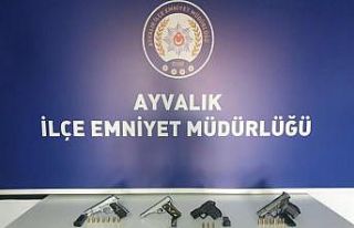 Ayvalık’ta polisten huzur operasyonu