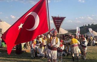 Balıkesir tanıtım çadırına Malazgirt’te büyük...