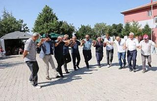 Başkan Öztürk Kirazlı ve Çubuklu Şenliklerine...