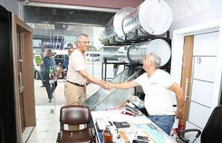 Başkan Tarhan, vatandaşlarla bir araya geldi