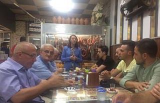 Başkan Tekin Pazaryerispor sporcuları ve yönetimi...