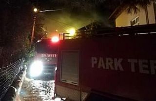 Başkentte bir ev küle döndü