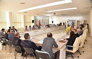 Belediye Meclis üyelerine "Yerel Yönetim Eğitimi"...