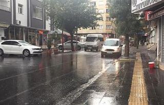 Bingöl’de yağmur ara ara etkili oluyor