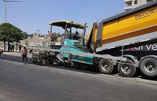 Büyükşehir’de yollar yenileniyor