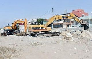 Büyükşehir’den Karaduvar’da plaj düzenleme...