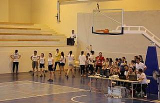 Canlı yayında, fakülte sınavı