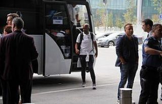 Chelsea, İngiltere’ye döndü