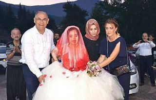 Down sendromlu Neslihan’ın gelinlik giyme hayali...