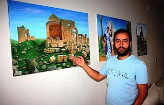 Eğitim almadan profesyonel ressam oldu