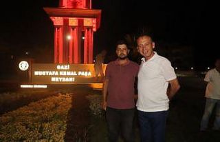 Eleştirilen tabela yenilendi