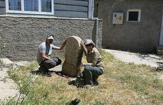 Eskişehir’de üzerinde dört satır Paleo-Frigçe...