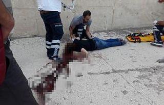 Fabrika içinde 4 metre yükseklikten düştü, 7...