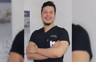 HİV virüsü ağızda belirti veriyor