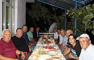 İlçe protokolü birlik ve beraberlik yemeğinde...