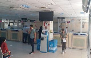 Isparta Belediyesi veznelerinde 30 Ağustos mesaisi