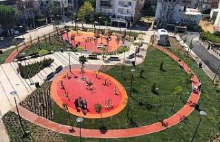 İzmir’e üç yeni park