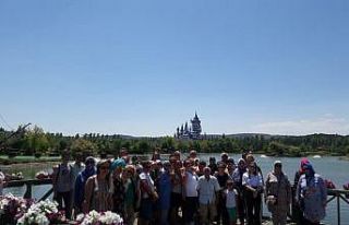 İzmit Belediyesi vatandaşlar Eskişehir’e götürüyor