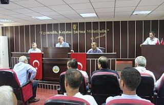 Kahta Belediyesi’nden Kahta 02 Spor’a destek