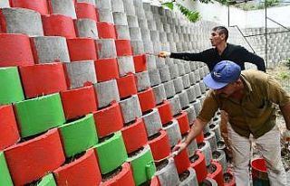 Karabük’te istinat duvarları rengarenk