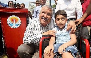 Karalar: “Sosyal belediyecilik lütuf değil görevdir”