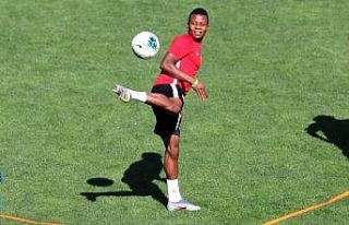 Kayserispor, Anthony ile sözleşme imzaladı