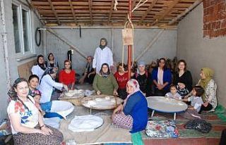 Kendi yaptıkları ürünleri kendileri satın aldı