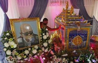 Kızıl Khmer lideri bugün yakılıyor