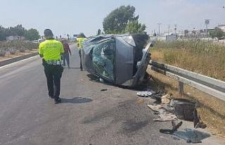 Kontrolden çıkan otomobil takla attı: 2 yaralı