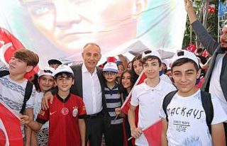 Küçükçekmece’de 97. yılına özel 97 metre...