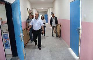 Kütahya Hüsnü Kişioğlu Ortaokulu’nda tadilat...