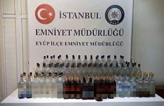 Lüks cip ile kaçak içki sevkiyatı polise takıldı