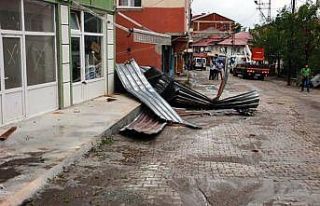 Mahsur kalan fındık işçileri kurtarıldı