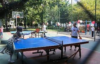 Maltepeli çocuklar, sosyal medyayı bırakıp sokağa...