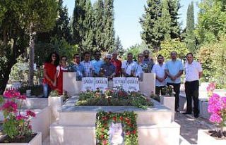 Nevvar İşgören kabri başında anıldı