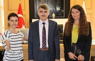 Rektör Uysal, kişi ve kurum temsilcilerini kabul...