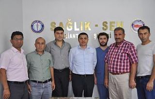 Sağlık-Sen Gaziantep Şubesinden maaş zammına...