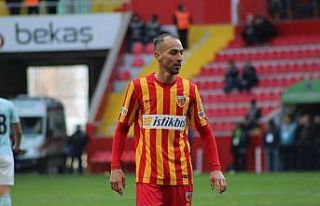 Şamil Çinaz özel çalışıyor