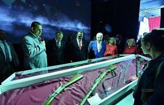 Taksim Meydanı’nda 30 Ağustos Dijital Gösteri...