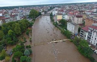 Terme’de taşkın seferberliği