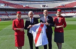 THY, River Plate sponsor oldu
